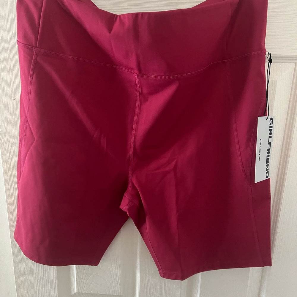 Girlfriend Collective Women's Berry Bike Shorts